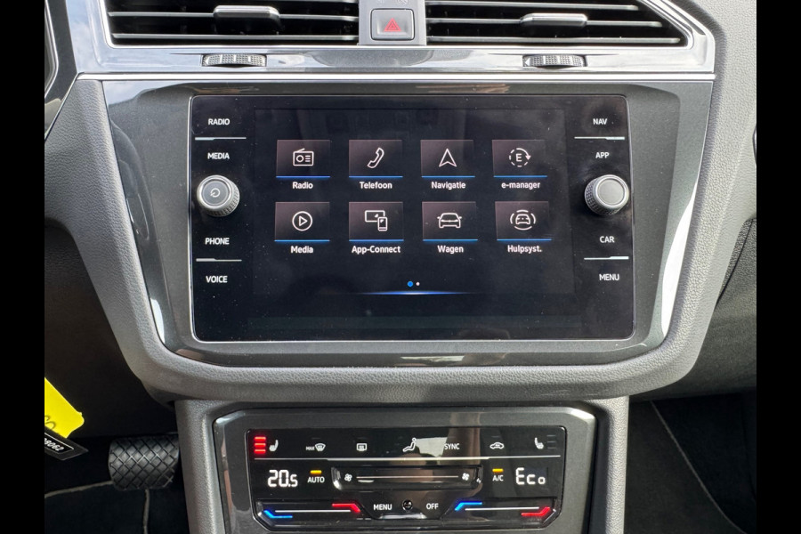 Volkswagen Tiguan 1.4 TSI eHybrid Life * Navigatie * Stoelverwarming * Virtual Cockpit * Adaptieve Cruise Control *