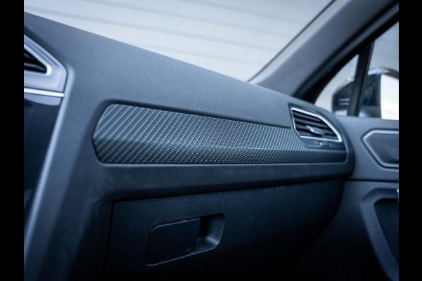Volkswagen Tiguan 1.4 TSI eHybrid R-Line Business+ Black Style | Pano | ACC
