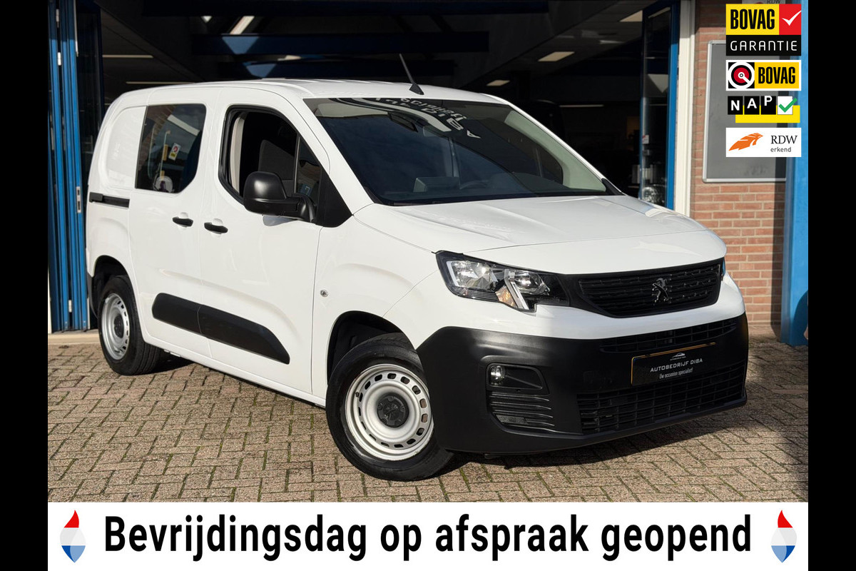 Peugeot Partner 1.2 PureTech Premium 2022 WIT NAVI AIRCO BTW