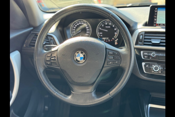 BMW 1-serie 118i High Executive 2018 AUT NAVI CLIMA LM NAP!