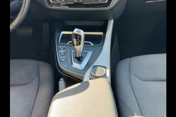 BMW 1-serie 118i High Executive 2018 AUT NAVI CLIMA LM NAP!