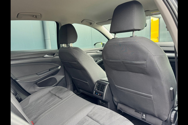 Volkswagen Golf 1.4 eHybrid Style * Camera * Side Assist * Massage * CarPlay *