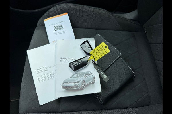 Volkswagen Golf 1.4 eHybrid Style * Camera * Side Assist * Massage * CarPlay *