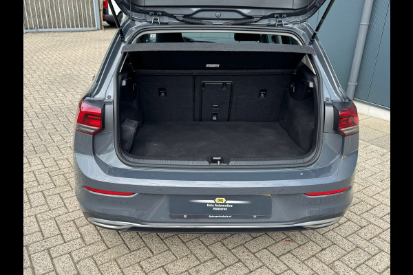 Volkswagen Golf 1.4 eHybrid Style * Camera * Side Assist * Massage * CarPlay *
