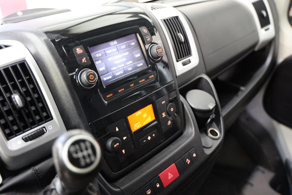 Peugeot Boxer 141PK PERSONENBUS 9 PERSOONS