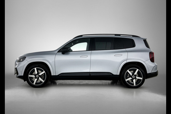 Mercedes-Benz Glb 250+ Business Solution AMG 85.5 kWh | Premium Plus pakket | Nightpakket | Smartphone integratie | Vast panoramadak | Burmester® 3D surround sound | GUARD 360° | Sfeerverlichting |