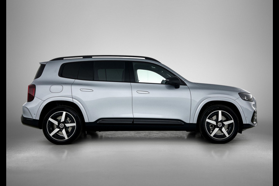 Mercedes-Benz Glb 250+ Business Solution AMG 85.5 kWh | Premium Plus pakket | Nightpakket | Smartphone integratie | Vast panoramadak | Burmester® 3D surround sound | GUARD 360° | Sfeerverlichting |