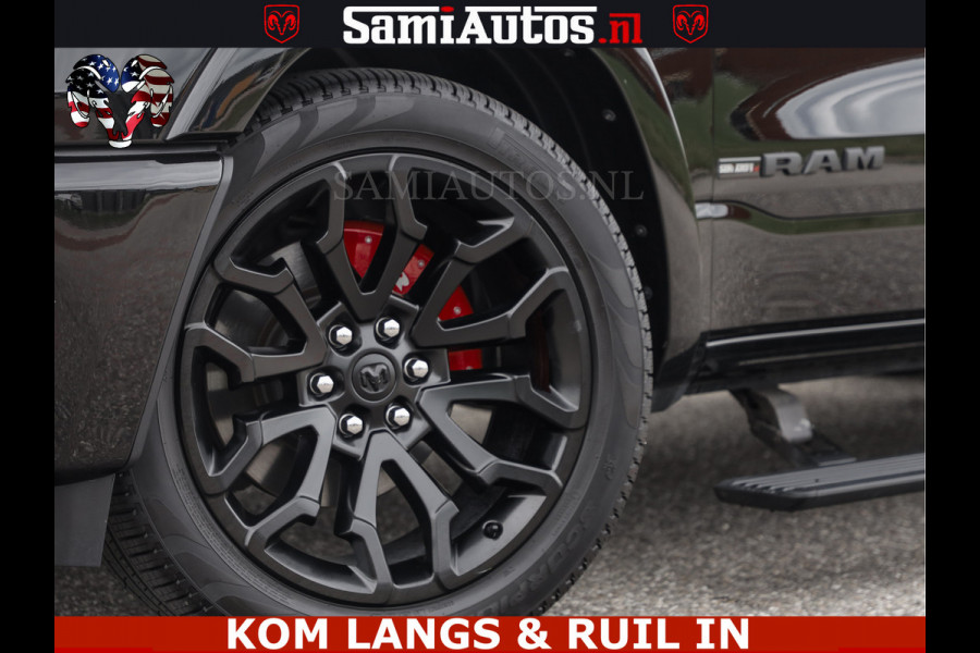 Dodge Ram NIGHT PREMIUM | 426PK | STRIPING | LUCHTVERING | HUD | PANO | 360 CAM | Full Option | LIMITED WHEELS | De Meest Luxe Pick-Up in  Comfortabele Dubbele Cabine met Royale 5 Zitplaatsen | EERSTE EIGENAAR | SMOKE PACK | BOM VOL |