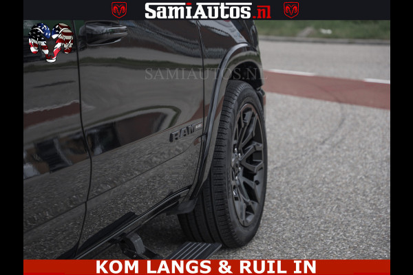 Dodge Ram NIGHT PREMIUM | 426PK | STRIPING | LUCHTVERING | HUD | PANO | 360 CAM | Full Option | LIMITED WHEELS | De Meest Luxe Pick-Up in  Comfortabele Dubbele Cabine met Royale 5 Zitplaatsen | EERSTE EIGENAAR | SMOKE PACK | BOM VOL |