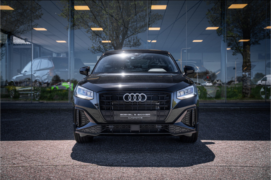Audi Q2 35 TFSI S-line ** Virtual Cockpit ** 18" S-Design velgen ** Stoelverwarming ** Carplay ** LED ** Automaat