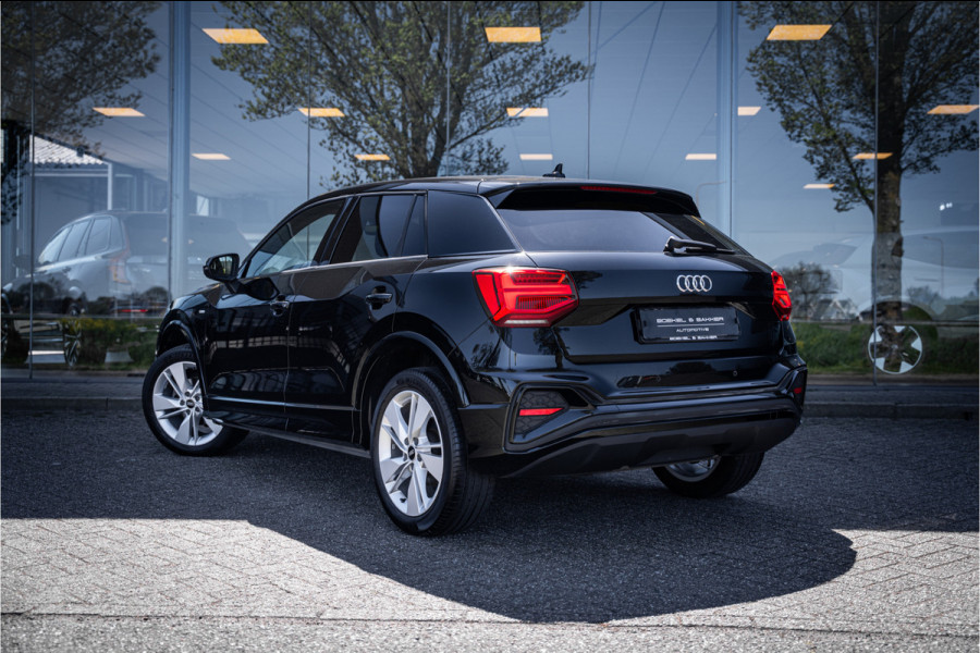 Audi Q2 35 TFSI S-line ** Virtual Cockpit ** 18" S-Design velgen ** Stoelverwarming ** Carplay ** LED ** Automaat
