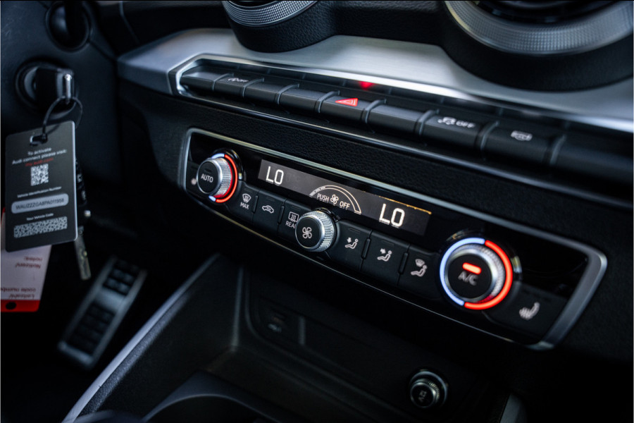 Audi Q2 35 TFSI S-line ** Virtual Cockpit ** 18" S-Design velgen ** Stoelverwarming ** Carplay ** LED ** Automaat