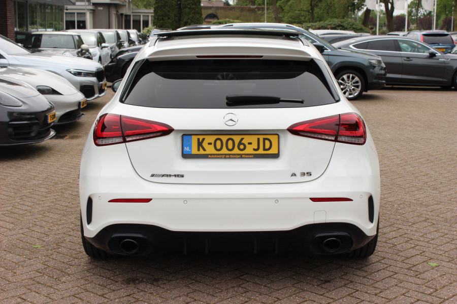 Mercedes-Benz A-Klasse AMG 35 4MATIC Premium 56.103 km! / Panoramadak / Camera / Burmester / AMG Stuur / 19'' / Memory seats / Sfeerverlichting / Matrix LED / DAB / Stoelverwarming / Cruise Control