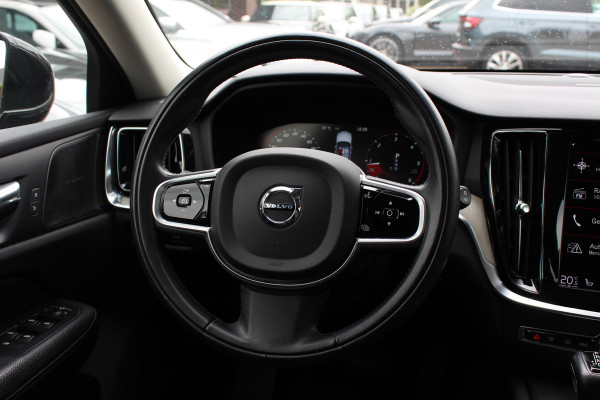 Volvo V60 2.0 D4 Inscription / Trekhaak / Camera / Leder / Standverwarming / 19'' / Navigatie / Harman Kardon / Stoelverwarming 4x / Cruise Control / Virtual Cockpit