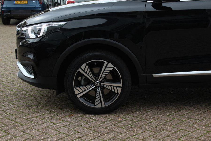 MG Mg Zs EV Luxury 45 kWh / SoH 89,7% / Panoramadak / Camera / Leder / 17'' / Keyless / Navigatie / ACC / Dodehoek / DAB / Stoelverwarming