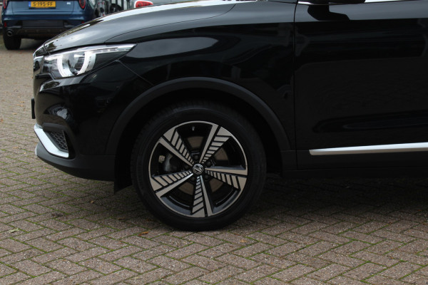 MG Mg Zs EV Luxury 45 kWh / SoH 89,7% / Panoramadak / Camera / Leder / 17'' / Keyless / Navigatie / ACC / Dodehoek / DAB / Stoelverwarming
