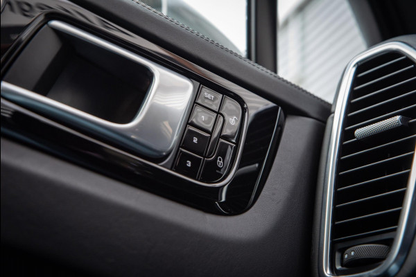 Porsche Cayenne 3.0 E-Hybrid Camera Pano Leer Clima Cruise Trekhaak 21"LM