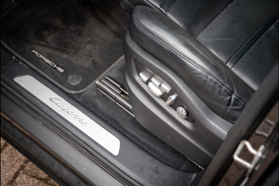 Porsche Cayenne 3.0 E-Hybrid Camera Pano Leer Clima Cruise Trekhaak 21"LM
