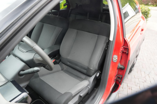 Citroën C4 Cactus 1.2 PureTech One-Tone
