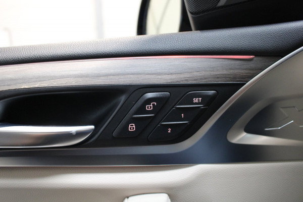 BMW X3 XDrive20i High Executive Leer/360g Camera/Trekhaak/M-sport/Harman en Kardon Prijs is rijklaar incl 12 maanden bovag