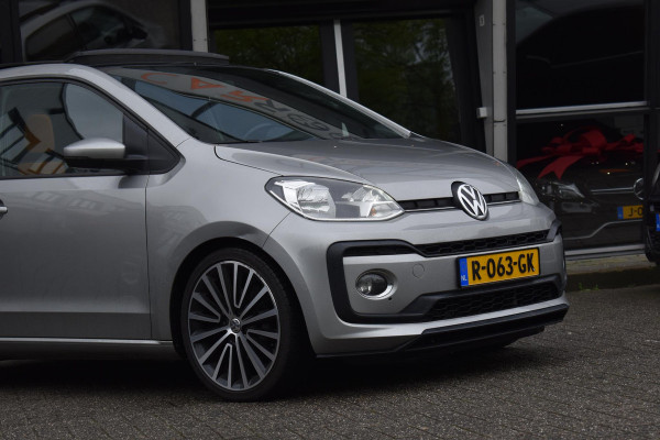 Volkswagen up! 1.0 TSI BMT cross up! Airco Pano Stoelverwarming BBD