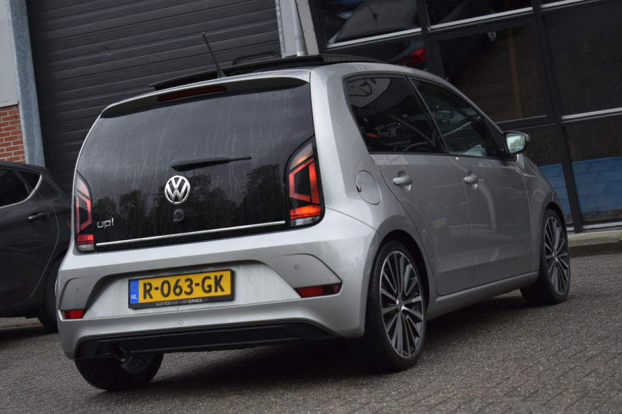 Volkswagen up! 1.0 TSI BMT cross up! Airco Pano Stoelverwarming BBD