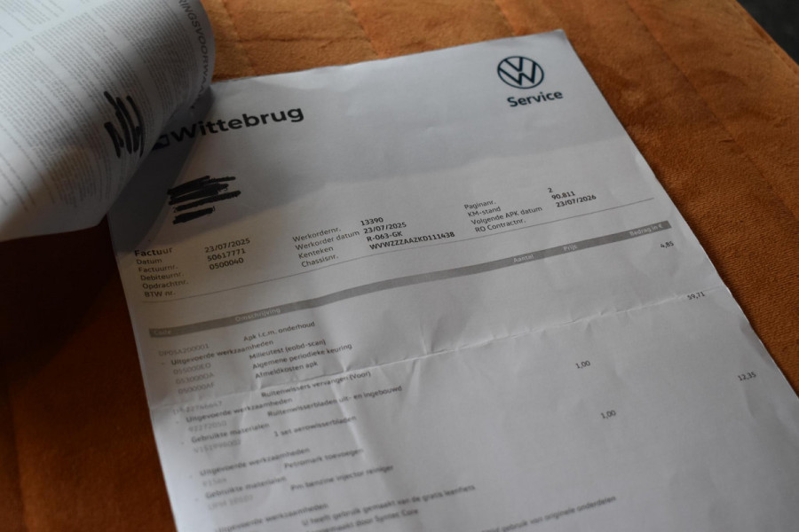 Volkswagen up! 1.0 TSI BMT cross up! Airco Pano Stoelverwarming BBD