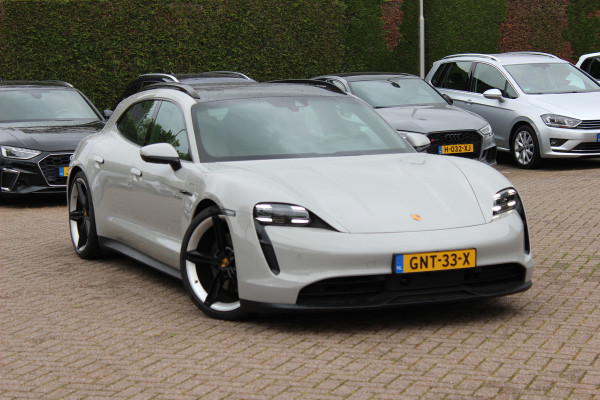 Porsche Taycan Sport Turismo 4S 93 kWh / SoH 91,9% / Panoramadak / 360Camera / Head-up / Accu Performance+ / 21'' / Achterasbesturing / Luchtvering / Keyless / Stoel+Stuurverwarming / DAB / ACC