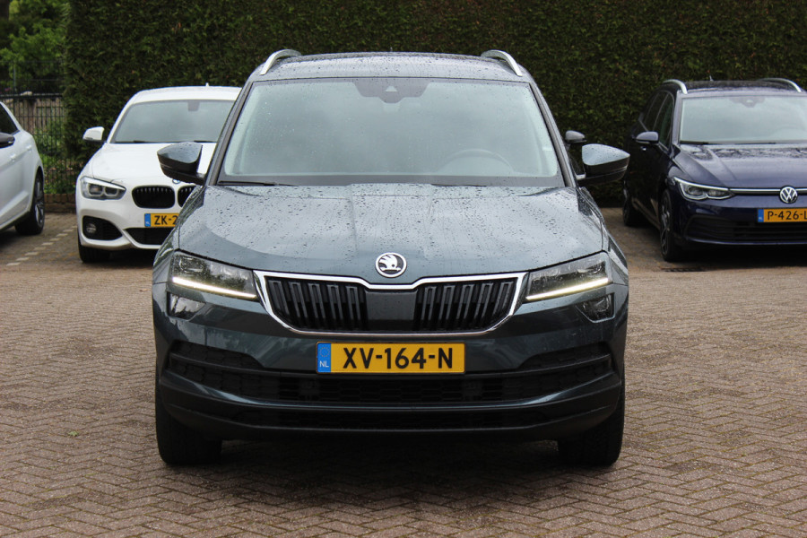 Škoda Karoq 1.5 TSI ACT Style Business / Trekhaak / Camera / Keyless / CarPlay / 18'' / Canton Audio / DAB / Stoelverwarming / Cruise Control Adaptief