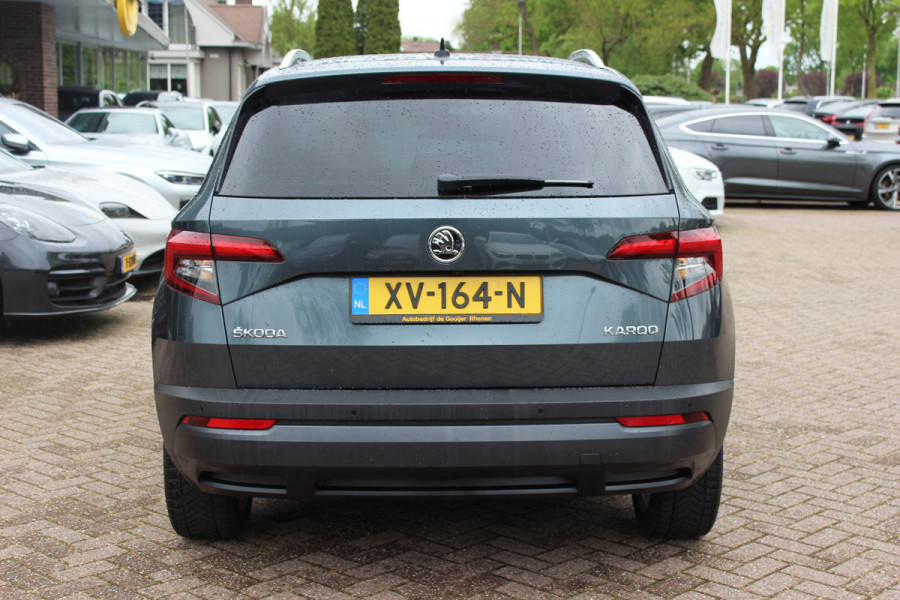 Škoda Karoq 1.5 TSI ACT Style Business / Trekhaak / Camera / Keyless / CarPlay / 18'' / Canton Audio / DAB / Stoelverwarming / Cruise Control Adaptief