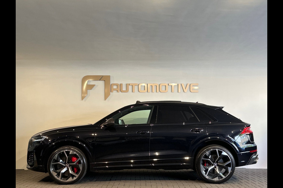 Audi RSQ8 4.0 TFSI quattro Pano|Ceramic|Akrapovic|Carbon|BTW