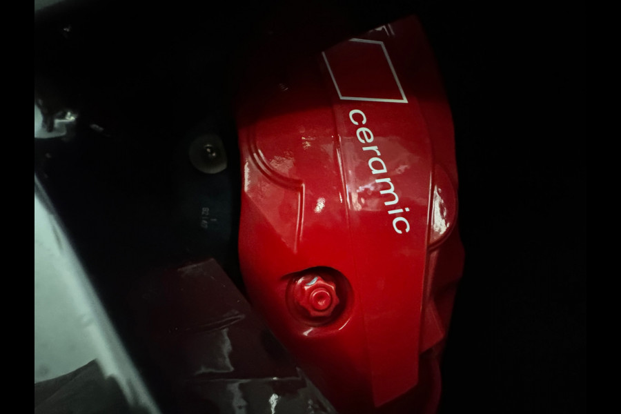 Audi RSQ8 4.0 TFSI quattro Pano|Ceramic|Akrapovic|Carbon|BTW