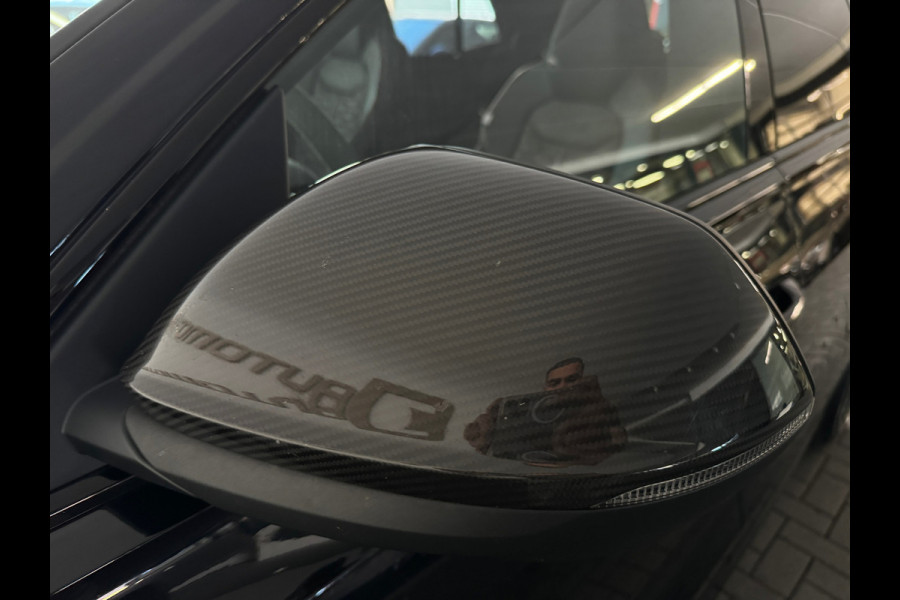 Audi RSQ8 4.0 TFSI quattro Pano|Ceramic|Akrapovic|Carbon|BTW
