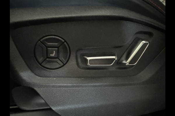 Audi RSQ8 4.0 TFSI quattro Pano|Ceramic|Akrapovic|Carbon|BTW