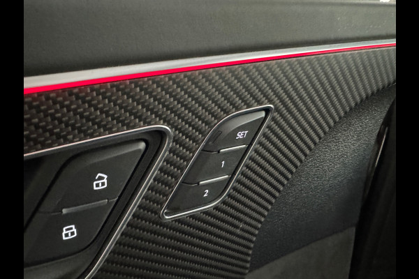 Audi RSQ8 4.0 TFSI quattro Pano|Ceramic|Akrapovic|Carbon|BTW