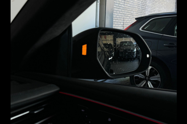 Audi RSQ8 4.0 TFSI quattro Pano|Ceramic|Akrapovic|Carbon|BTW