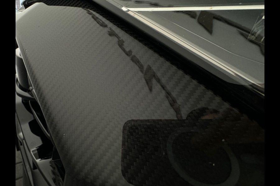 Audi RSQ8 4.0 TFSI quattro Pano|Ceramic|Akrapovic|Carbon|BTW