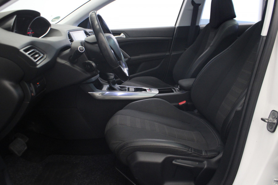 Peugeot 308 SW 1.2 PureTech Blue Lease Premium |Pano|Navi|Camera|