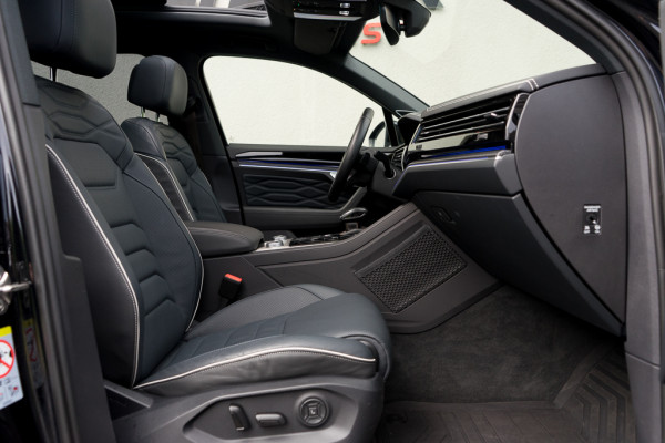 Volkswagen Touareg 3.0 TSi eHybrid 4MOTION / Puglia / Standkachel/ Luchtvering/ Panoramadak/ Trekhaak/ 280kW (381PK)
