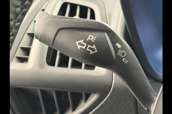 Ford Transit Connect 1.5 EcoBlue Automaat L2 Trend Navigatie Airco Parkeersensoren Cruise Control 3Zits Camera DAB+