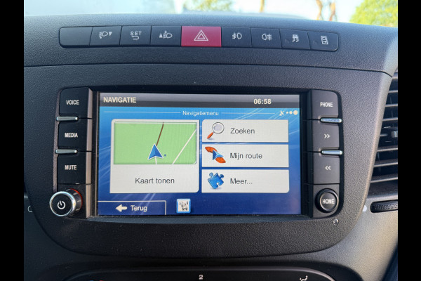 Iveco Daily 35S16 2.3 Automaat L2H2 Airco Cruise Control Navigatie Luchtgeveerde stoel