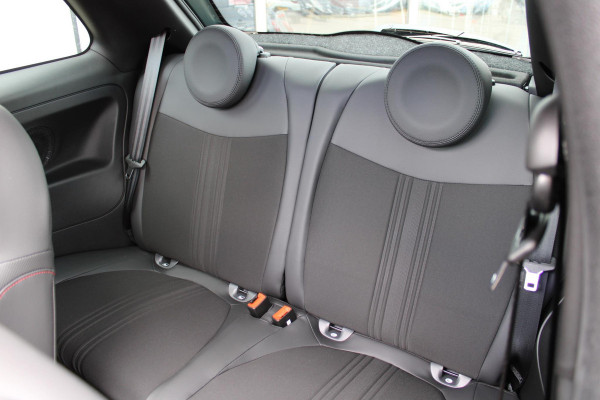 Fiat 500 Hybrid Sport | NET BINNEN! | Clima | PDC | Schuif/Kanteldak | Apple Carplay | 16" | Beats | Matt Groen