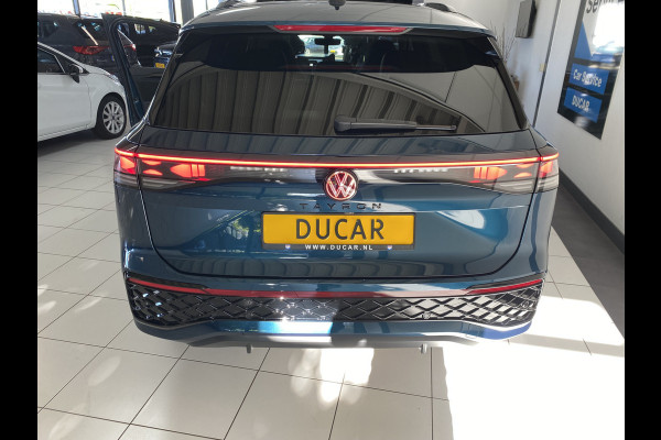 Volkswagen Tayron 1.5 eHybrid R-Line Edition 272 PK Panoramadak / Trekhaak / matrix led / Carplay