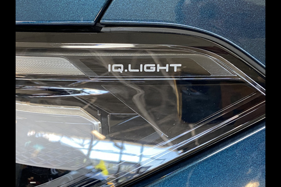 Volkswagen Tayron 1.5 eHybrid R-Line Edition 272 PK Panoramadak / Trekhaak / matrix led / Carplay
