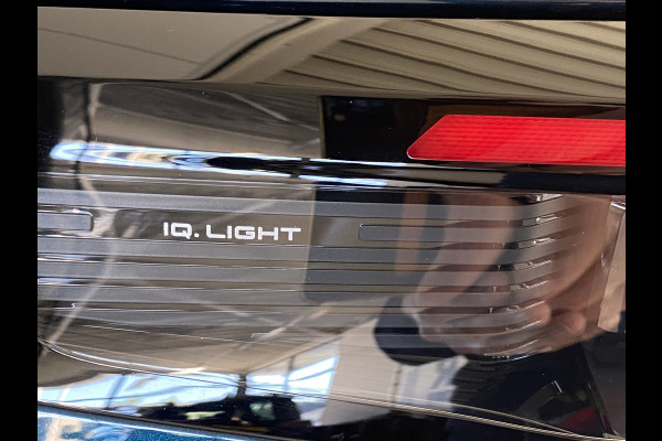 Volkswagen Tayron 1.5 eHybrid R-Line Edition 272 PK Panoramadak / Trekhaak / matrix led / Carplay
