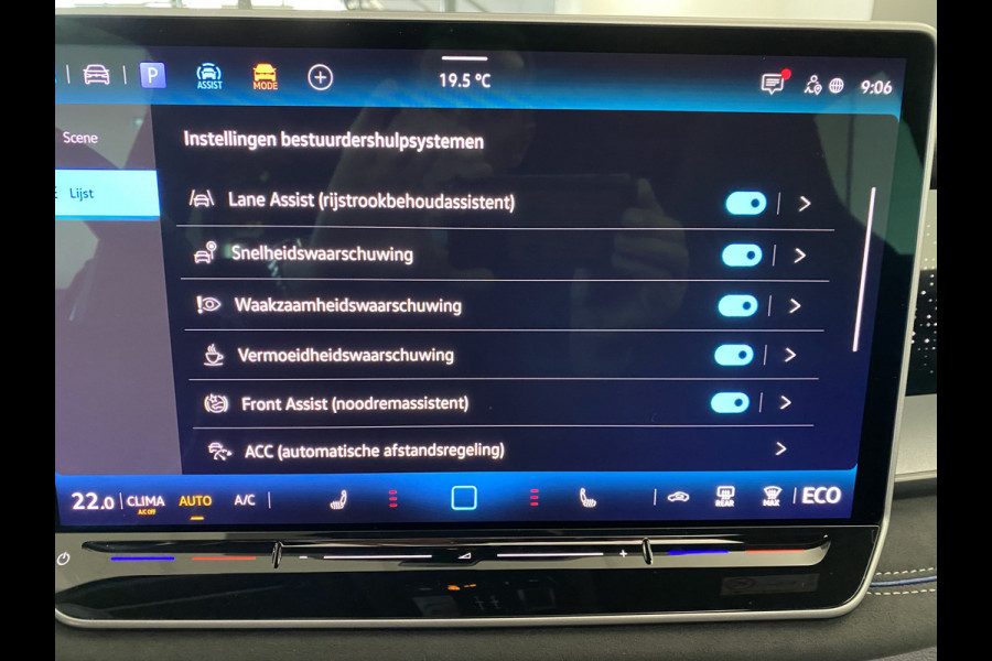 Volkswagen Tayron 1.5 eHybrid R-Line Edition 272 PK Panoramadak / Trekhaak / matrix led / Carplay