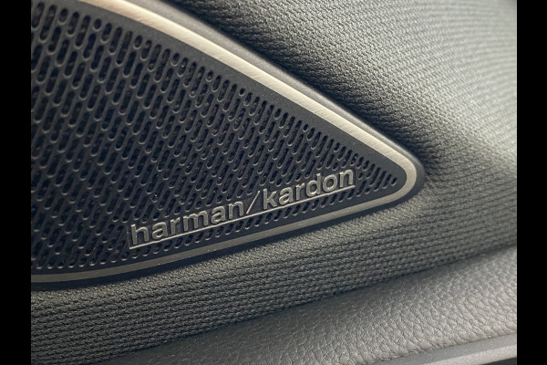 Volkswagen Tayron 1.5 eHybrid R-Line Edition 272 PK Panoramadak / Trekhaak / matrix led / Carplay
