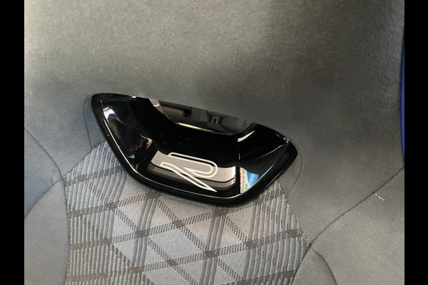 Volkswagen Tayron 1.5 eHybrid R-Line Edition 272 PK Panoramadak / Trekhaak / matrix led / Carplay