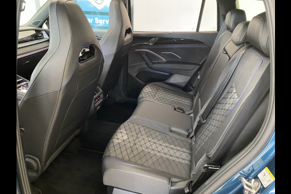 Volkswagen Tayron 1.5 eHybrid R-Line Edition 272 PK Panoramadak / Trekhaak / matrix led / Carplay