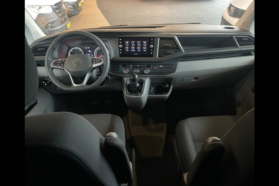 Volkswagen Transporter 2.0 TDI L2H1 28 >BPM vrij | Direct leverbaar/110pk/navi/cruise/Lederen stuur/Apple Carplay/Android Auto Operational lease is ook mogelijk! 4557